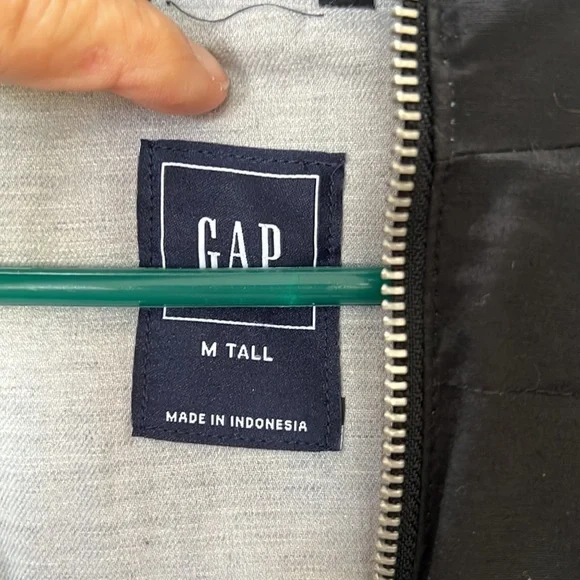 {GAP}Woman’s Sz M-Tall Black Primaloft Hooded Parka - Picture 4 of 10